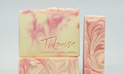 The Allure of Natural Handmade Soaps: A Lather of Luxury and Sustainability