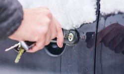 When You Should Call An Emergency Locksmith Service?