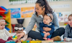 The Optimal Age for Enrolling Your Child in Montessori Daycare