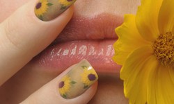 Effortlessly Chic: Embrace the Sunshine with Sunflower Press-On Nails