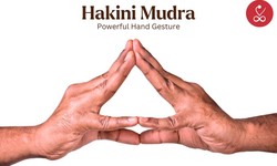 Hakini Mudra: The Power of Focus, Clarity, and Inner Peace