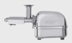 The Superior Choice: Angel Juicer 8500s versus Traditional Juicers