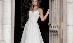 Graceful Glamour: Finding the Perfect Elegant Dress for Your Wedding
