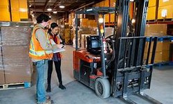 The Role of Communication in Forklift Safety: Strategies for Effective Team Coordination