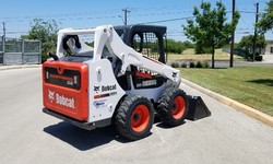 Why Professionals Recommend Bobcat Hire for Construction Projects?