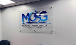 The Evolution of Interior Business Signs: From Traditional to Digital