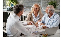What Do Retirement Plan Consultants In Ontario Offer That DIY Planning Can't?