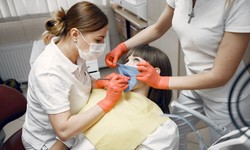 Finding the Best Dental Implants Near Me: A Step-by-Step Guide