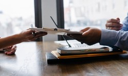 How to Screen and Select a Virtual Assistant for Your Business