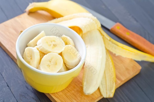 The Amazing Health Benefits of Bananas for Men