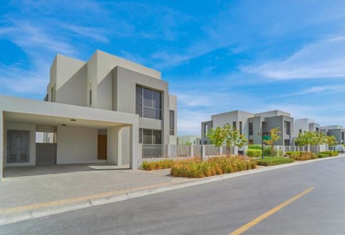 Why Rent Villas in Dubai Hills Estate?