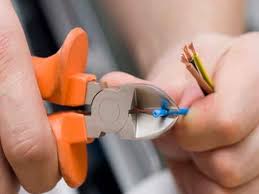 The Importance of Regular Electrical Repair and Maintenance for Home and Business Owners