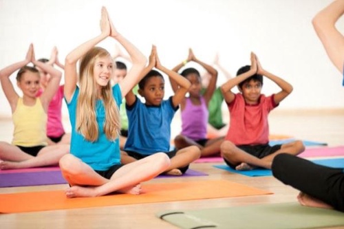 Become a Certified Kids’ Yoga Teacher and Inspire Young Minds