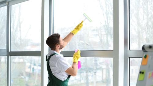 Transforming Facades: The Impact of Commercial Window Cleaning in Fulham