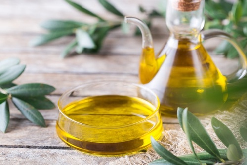 Understanding Extra Virgin Olive Oil: A Guide to Choosing the Best Oil for Your Health and Cooking Needs