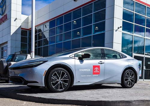 How can Toyota Dealers offer service with a customer-centric approach?