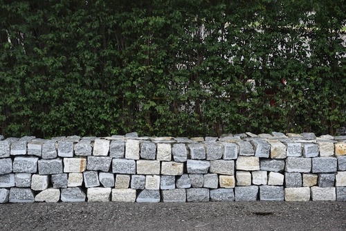 Expert Tips For DIY Backyard Retaining Wall Designs In St. Paul Metro Area