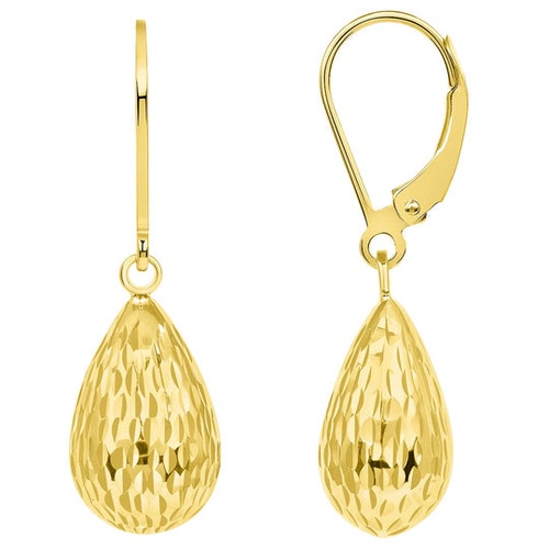Why Do Women Love the Timeless Glamour of Gold Earrings?