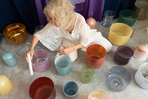 The Magic of Crystal Bowl Meditation: Healing with Sound and Stones