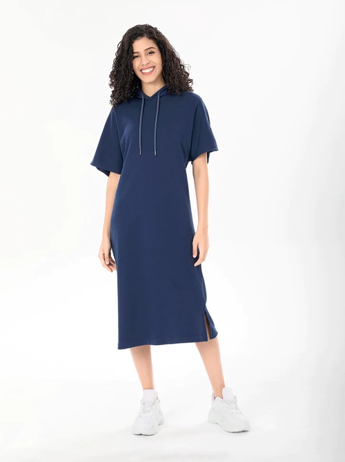 "Chic and Affordable: Best Modest Midi Shirt Dresses Under £25"