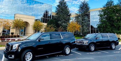 Luxury Wedding Transportation & Airport Taxi in Knoxville