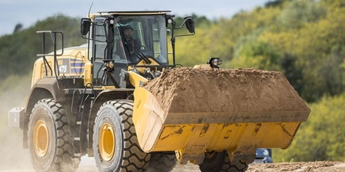 Benefits Of Buying From A Heavy Construction Equipment Dealer