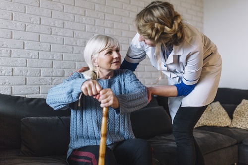 Comparing Assisted Living and Home Care: Exploring the Differences