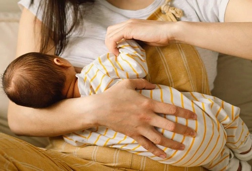 THE BENEFITS OF BREASTFEEDING: A COMPREHENSIVE GUIDE