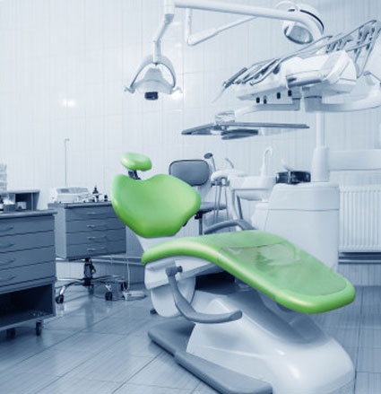 Unlocking The Brilliance of Your Smile: The Role Of The Best Dentists In Teeth Whitening