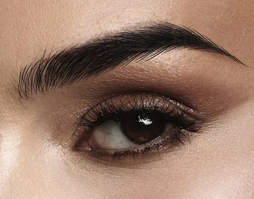 Microblading 101: Everything You Need to Know About Brow Enhancement