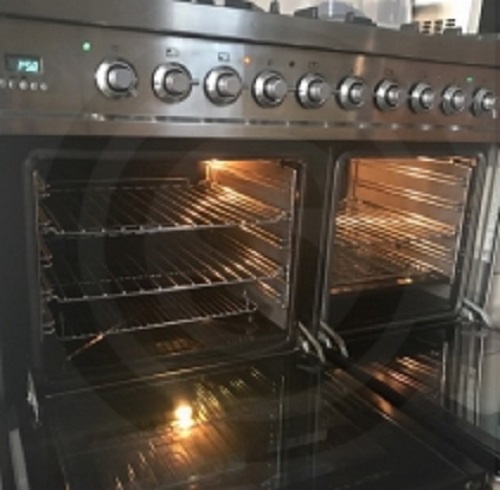 The Importance of Regular Oven Cleaning in Epsom: Health and Safety Matters