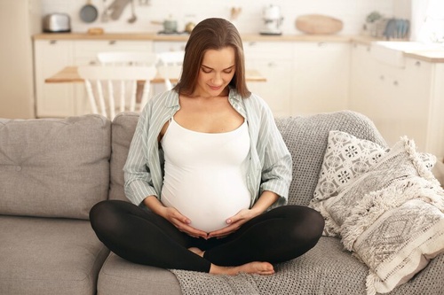 10 Tips for Relaxing During Pregnancy