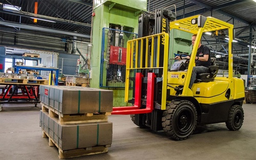 Best Practices for Operating Forklifts in Construction Business