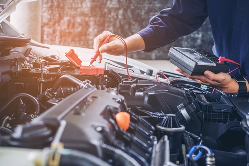 DIY vs. Professional Car Service: What's Best for Your Vehicle