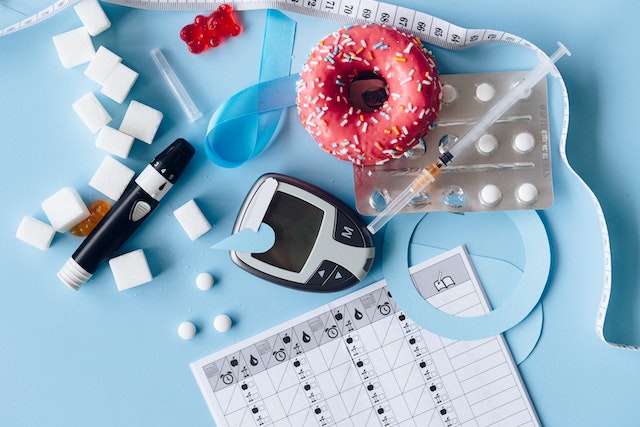 Why People with Diabetes Should Keep Track of their Health